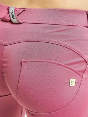 Freddy / Skinny jeans WR.UP D.I.W.O. 7/8 Regular Waist Super Skinny in pink Freddy / Skinny jeans WR.UP D.I.W.O. 7/8 Regular Waist Super Skinny in pink