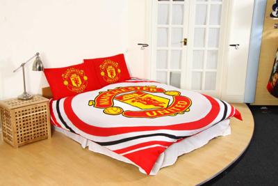 Manchester United dekbedovertrek logo Tweepersoons 200 x 200 cm rood