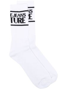 Versace Jeans Couture chaussettes en coton à logo intarsia - Blanc