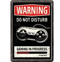 Metalen Postkaart Gaming In Progress