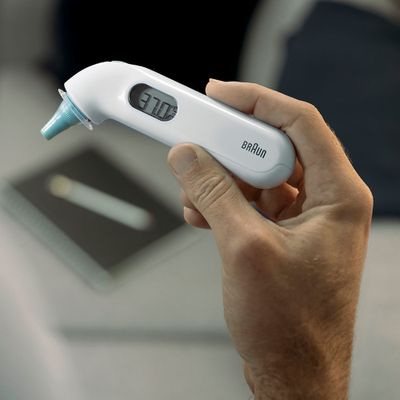 Braun ThermoScan® 3 Infrarood koortsthermometer Met koortsalarm, Voorverwarmde meetpunt