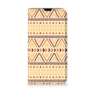 iPhone 13 Mini Hoesje met Magneet Aztec Yellow