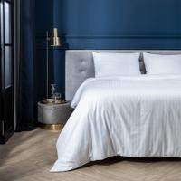 Presence Satijnstreep - Wit Dekbedovertrek 1-persoons (140 x 200/220 cm + 1 kussensloop) Dekbedovertrek