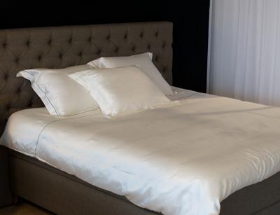 Emperior Silk Dekbedovertrek Ravel Premium 260 x 240 +2