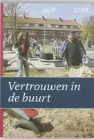 Vertrouwen in de buurt - Paperback (9789053567357)