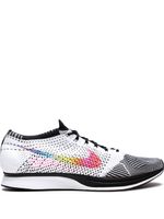 Nike baskets Flyknit Racer Betrue - Blanc