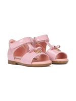 Dolce & Gabbana Kids sandales First Steps en cuir verni - Rose - thumbnail