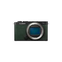 Panasonic Lumix DC-S9E-G Full-frame Spiegelloze Vlogcamera met Open Poort, 24,2 MP, 6K / 4K video, 779-punts PDAF, Beeldstabilisatie, Scherm met Vrije Hoek, 5 GHz WiFi, Olijfgroen, Behuizing
