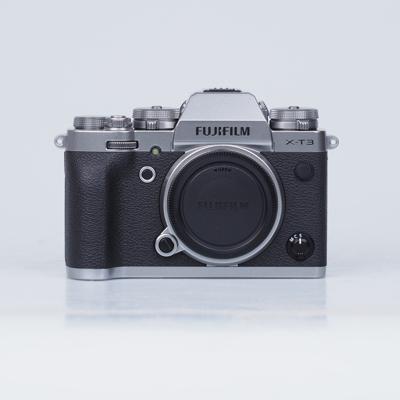Fujifilm X -T3 + XF 18-55mm F2.8-4 R LM OIS MILC 21,6 MP CMOS 6240 x 4160 Pixels Zwart, Zilver