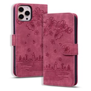 iPhone 7 hoesje - Bookcase - Koord - Pasjeshouder - Portemonnee - Camerabescherming - Bloemenpatroon - Kunstleer - Bordeaux Rood