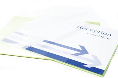 Lamineerhoes Fellowes A4 zelfklevend 2x80micron 100stuks Lamineerhoes Fellowes A4 zelfklevend 2x80micron 100stuks