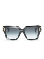 VALENTINO GARAVANI EYEWEAR lunettes de soleil carrée à détail VLogo - Noir