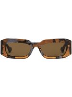 Gucci Eyewear lunettes de soleil imprimées à monture rectangulaire - Marron