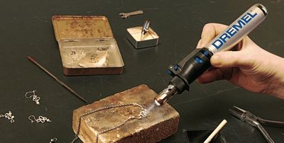 Dremel VersaTip 2000-6 Gassoldeerbout 1200 °C 90 min. Met Piëzo-ontsteker