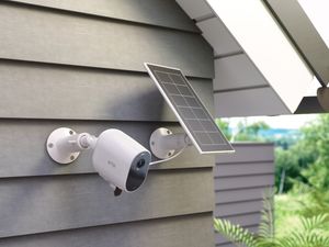 ARLO ARLO ESSENTIAL SOLAR PANEL VMA3600-10000S Zonnepaneel