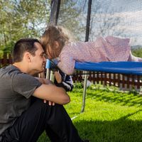 Diameter 305 cm Trampoline-Veiligheidsnet voor Tuintrampolines Vervangingsnet met Ritssluiting en Gespen 6 Palen Netto Hoogte 180 cm