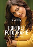 Portretfotografie bij natuurlijk licht - Scott Kelby - Paperback (9789463561327)