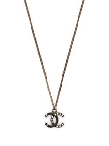 CHANEL Pre-Owned collier orné de perles artificielles à pendentif CC (années 2007)