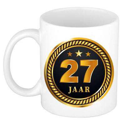 27 jaar jubileum/ verjaardag cadeau beker met zwart/ gouden medaille - feest mokken 27 jaar jubileum/ verjaardag cadeau beker met zwart/ gouden medaille - feest mokken