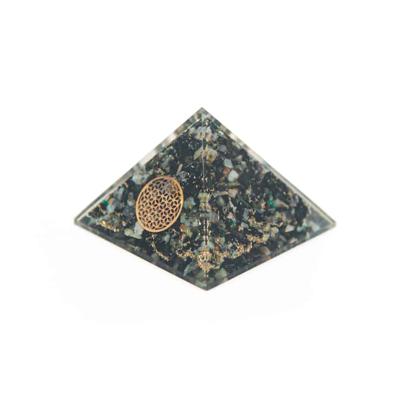 Orgonite Piramide Chrysokolla - Flower of Life - (70 mm) Orgonite Piramide Chrysokolla - Flower of Life - (70 mm)