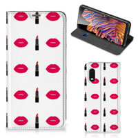 Samsung Xcover Pro Hoesje met Magneet Lipstick Kiss - thumbnail