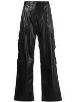 MSGM pantalon en cuir artificiel à poches cargo - Noir