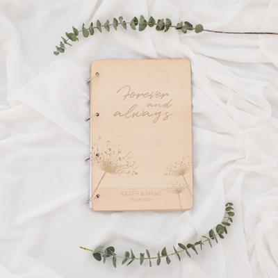 Houten gastenboek dandelion Houten gastenboek dandelion