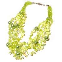 Korte Kralen Ketting met Parels en Schelpjes Groen