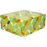1x Inpakpapier/cadeaupapier groen met bloem figuren motief 200 x 70 cm rol 1x Inpakpapier/cadeaupapier groen met bloem figuren motief 200 x 70 cm rol