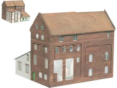 MBZ 14200 N Brouwerij Lasercut bouwpakket, Ongeverfd