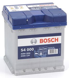 Bosch auto accu S4000 - 44Ah - 420A - voor voertuigen zonder start-stopsysteem S4000