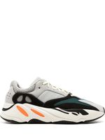 adidas baskets Yeezy Boost 700 'Wave Runner' - Gris - thumbnail