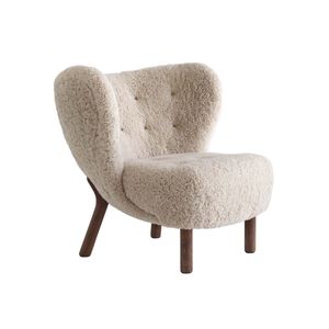 &Tradition Little Petra VB1 fauteuil Oiled Walnut Sheepskin Moonlight