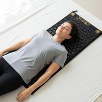 Shakti Mat Original Acupressure Mat for Stress Relief & Relaxation, Organic Cotton, Zwart