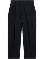 AMI Paris pantalon court à détails plissés - Noir