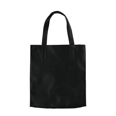 America Today shopper Angie zwart