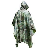 Pakket van 2x stuks herbruikbare camouflage regenponchos voor volwassenen one size - thumbnail