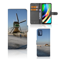 Motorola Moto G9 Plus Flip Cover Schaatsers