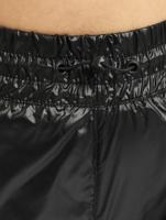 Urban Classics / Cargobroek Shiny Cargo in zwart