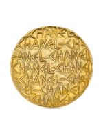 CHANEL Pre-Owned broche à logo - Or