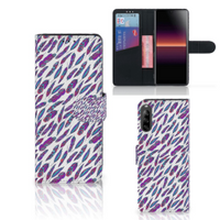 Sony Xperia L4 Telefoon Hoesje Feathers Color - thumbnail