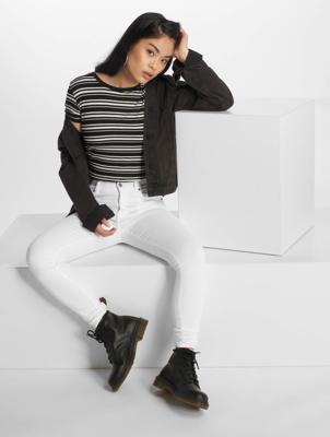 Urban Classics / t-shirt Rib Stripe Cropped in zwart Urban Classics / t-shirt Rib Stripe Cropped in zwart