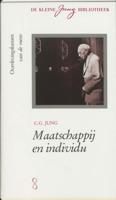 Maatschappij en individu - C.G. Jung - Paperback (9789060695388)