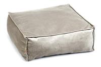 Designed by Lotte DBL Velveti, ligkussen kat, fluweel, grijs, 50x50x20