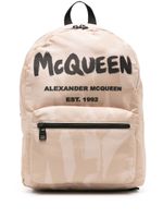 Alexander McQueen sac à dos Graffiti Metropolitan à logo imprimé - Tons neutres - thumbnail