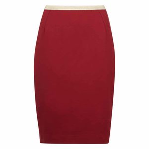 Elle Wine rok 34