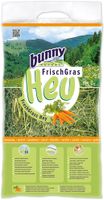 Bunny nature Vers gras hooi met wortel