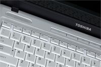 Toshiba Satellite Pro L510 35,6 cm (14") Intel® Core™2 Duo 4 GB 320 GB GM45 Windows 7 Professional Zwart, Zilver - thumbnail