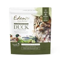 Eden Feline Feast Duck met sardientjes 1,5 kg. Natuurlijk compleet premium droog kattenvoer voor volwassen en oudere katten. Helpt haarballen te verminderen, ondersteunt een gezonde urinewegen, behoud
