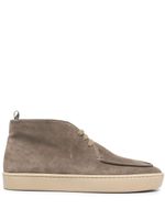 Officine Creative bottes Chukka en daim - Tons neutres